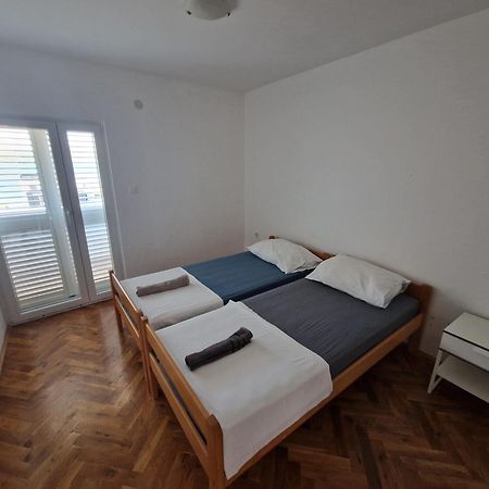 Apartments Mate สเวติ เปตาร์ ภายนอก รูปภาพ